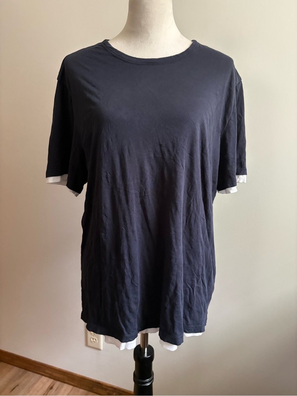 Vince Men’s DoubleLayer Pima Cotton Navy/White Short-Sleeve Tee Size Large